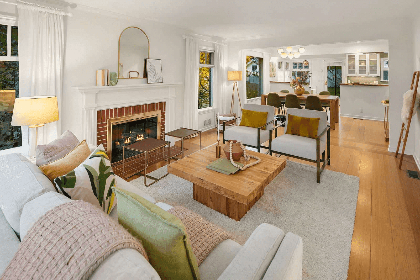 Seasonal Switch: A Guide to Effortless Home Decor Updates for 2025